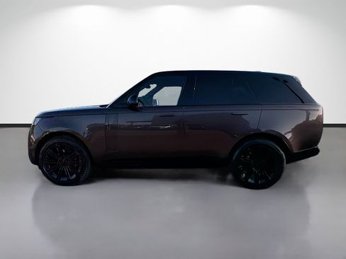 New 2026 Land Rover Range Rover SE image 2