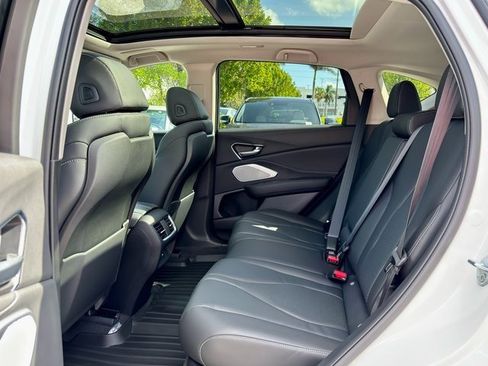 New 2025 Acura RDX w/ Technology Package image 9