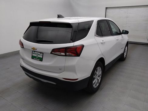 Used 2024 Chevrolet Equinox LT w/ LPO, Floor Liner Package FWD image 9