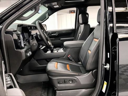 Used 2026 GMC Sierra 1500 AT4 w/ AT4 Premium Package AWD/4WD image 25