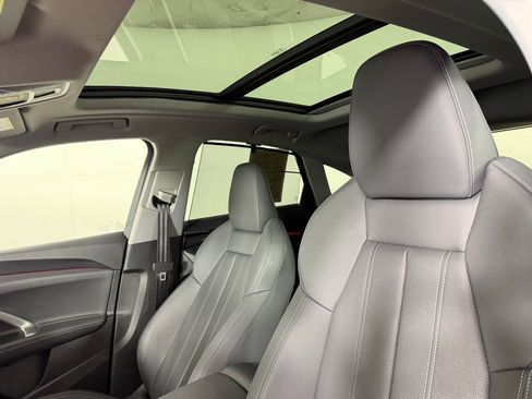 Certified 2025 Audi Q5 Premium Plus w/ Premium Plus AWD/4WD image 24
