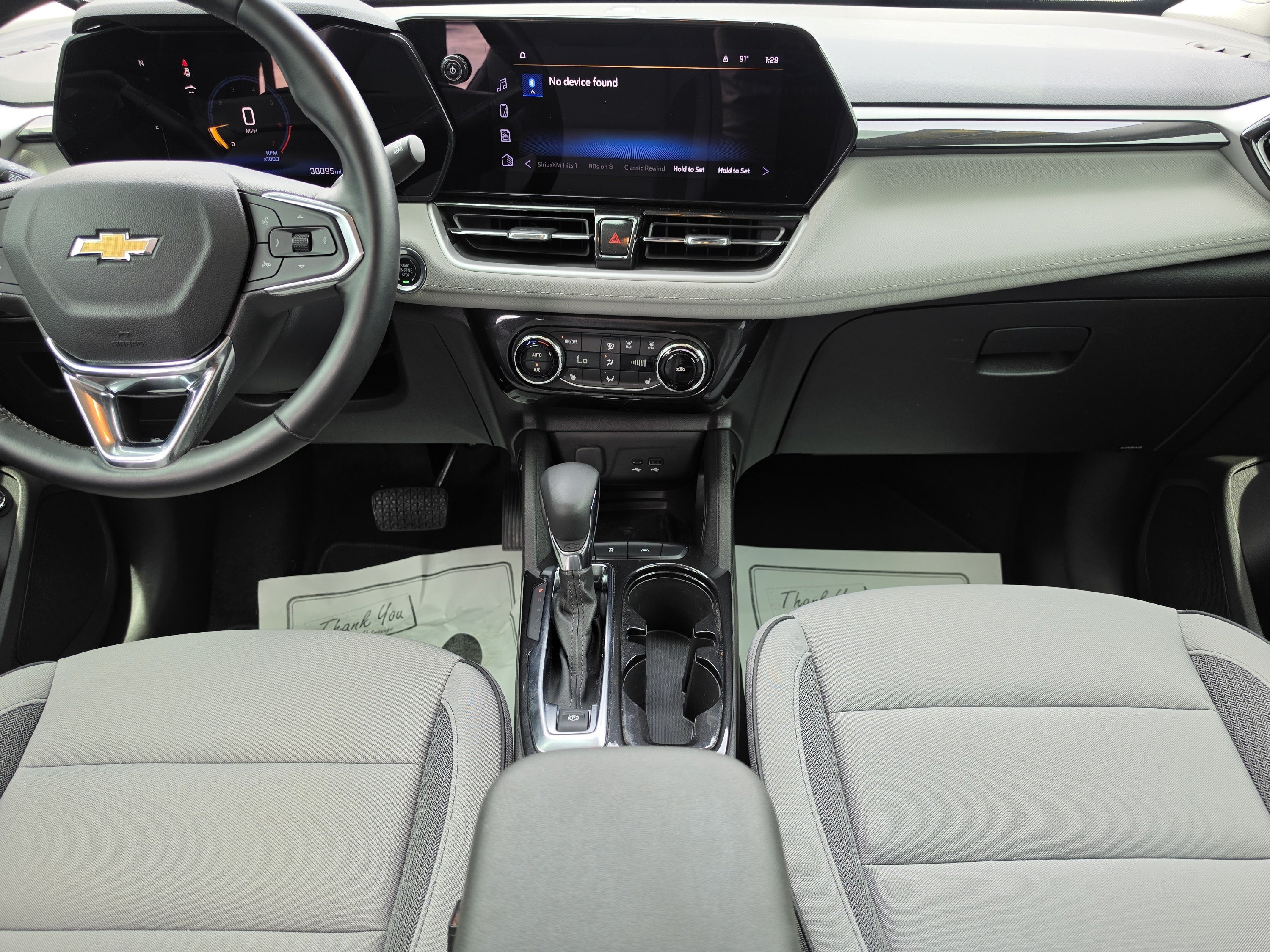 Used 2025 Chevrolet TrailBlazer LT w/ Convenience Package FWD image 21