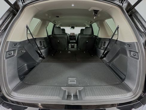 Certified 2025 Honda Pilot EX-L image 33