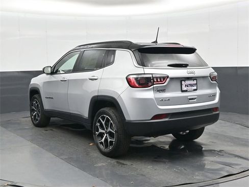 New 2026 Jeep Compass Limited image 6