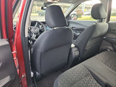 Used 2023 Nissan Kicks SV image 26