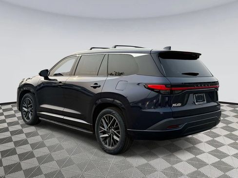 Used 2025 Lexus TX 350 AWD w/ Technology Package image 4