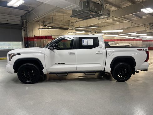 Used 2025 Toyota Tundra Limited w/ TRD Off-Road Package image 7
