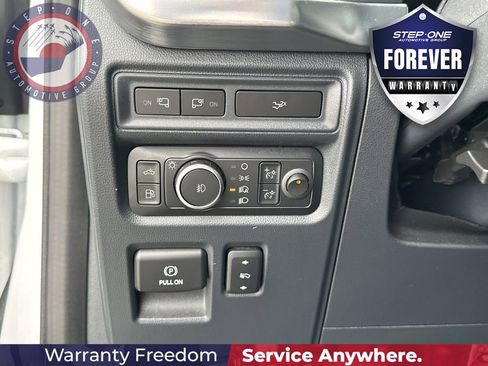 Used 2022 Ford F150 Lariat w/ Equipment Group 501A Mid AWD/4WD image 19