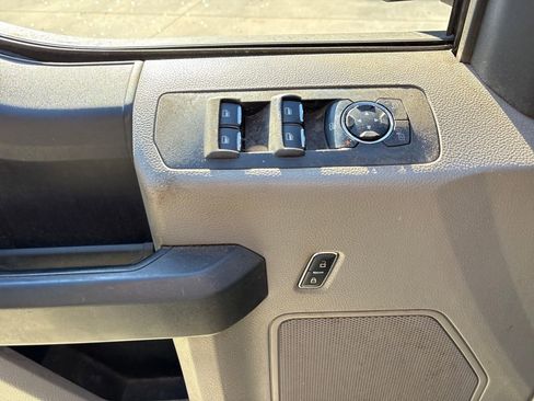 Used 2015 Ford F150 XL w/ Equipment Group 101A Mid image 17