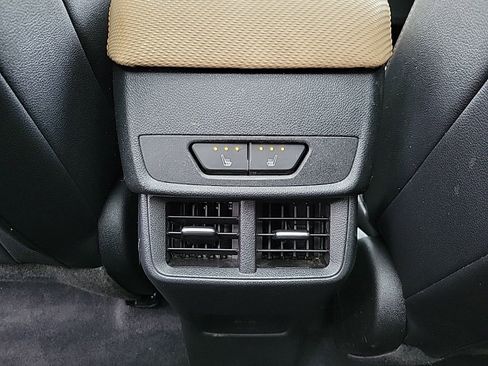 Used 2025 Chevrolet Equinox ACTIV w/ Convenience Package III image 14