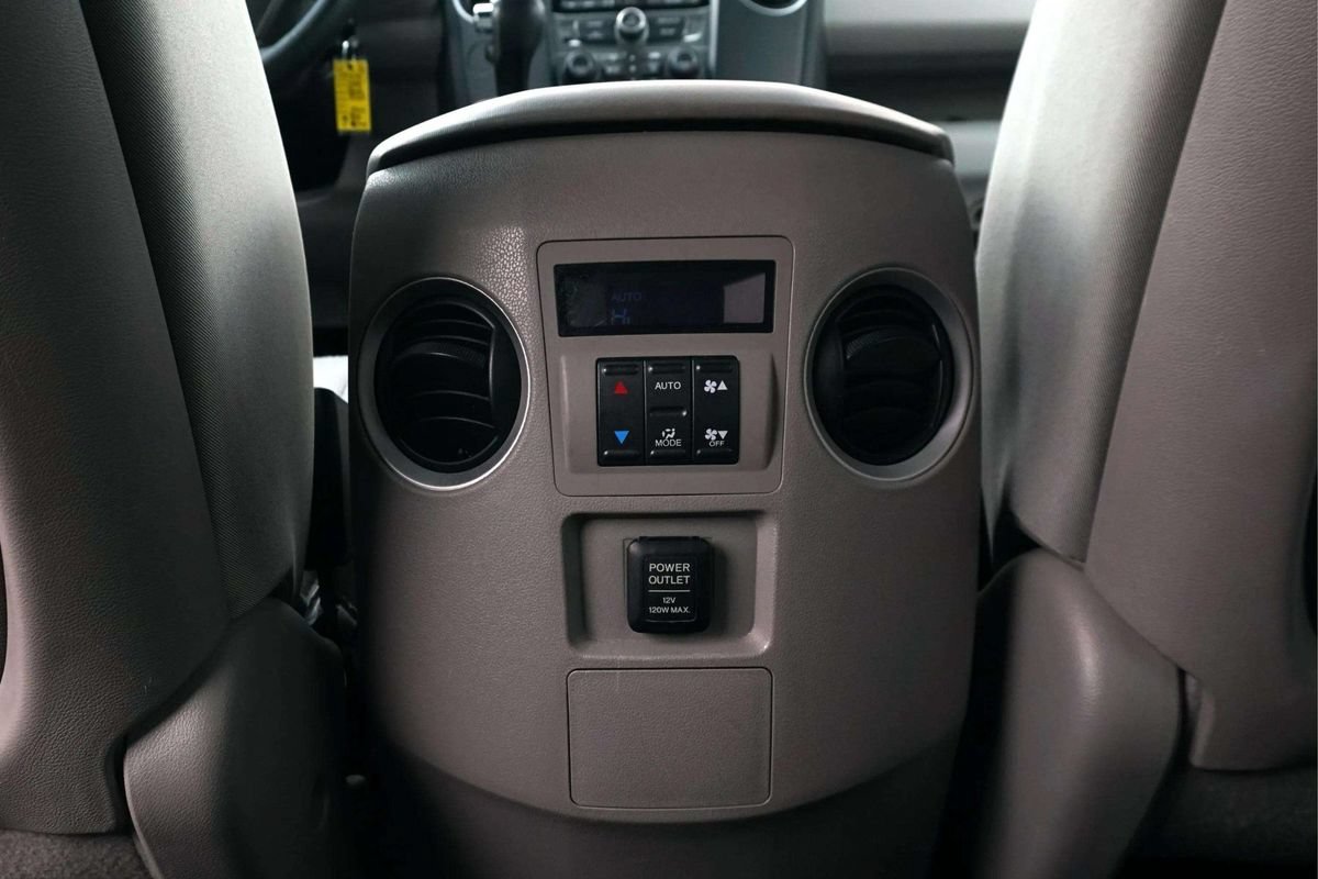 Used 2015 Honda Pilot LX image 23