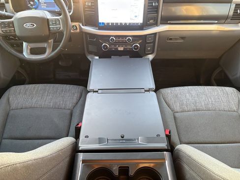 Certified 2022 Ford F150 Lightning XLT image 29