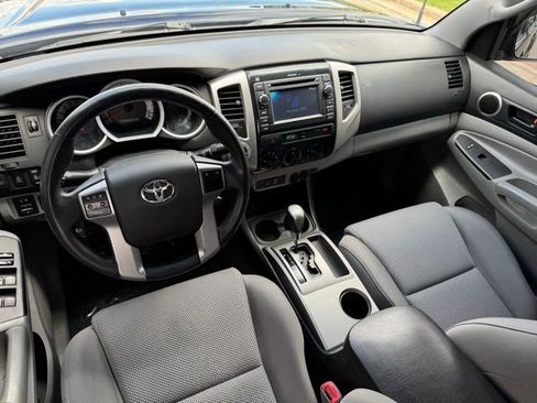 Used 2013 Toyota Tacoma 4x4 Double Cab w/ TRD Off-Road Pkg image 6