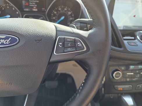 Used 2017 Ford Escape Titanium FWD image 26