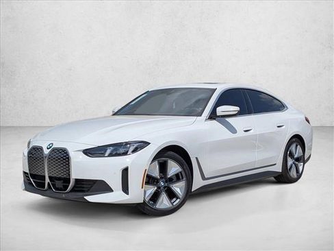 New 2026 BMW i4 eDrive40 w/ Premium Package RWD image 1
