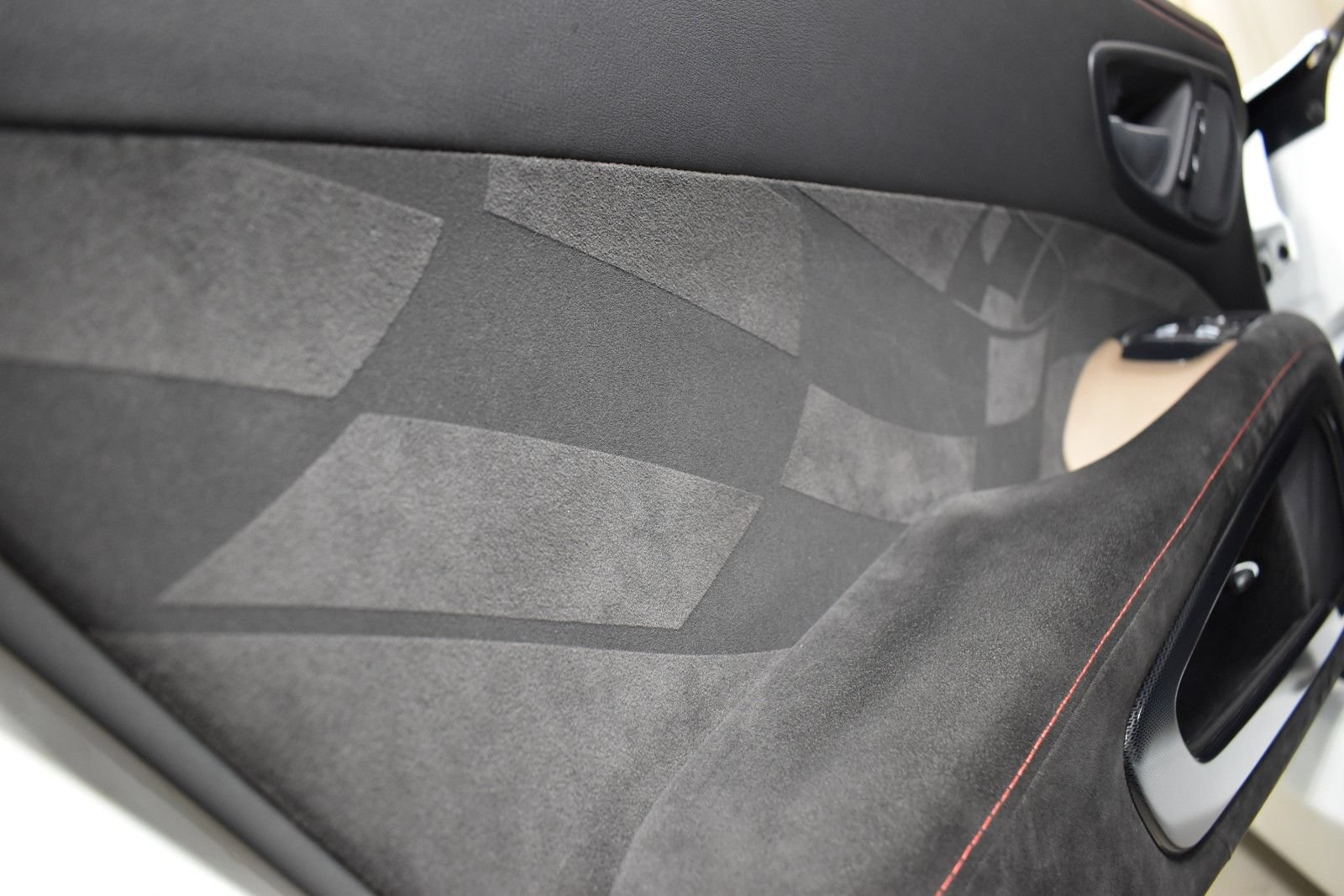 Used 2016 Dodge Viper ACR RWD image 25