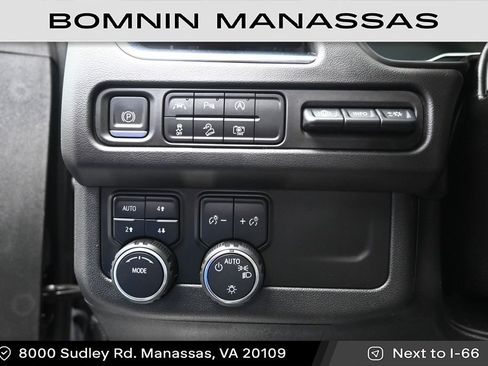 Used 2023 Chevrolet Tahoe Premier w/ Premium Package 2 AWD/4WD image 19