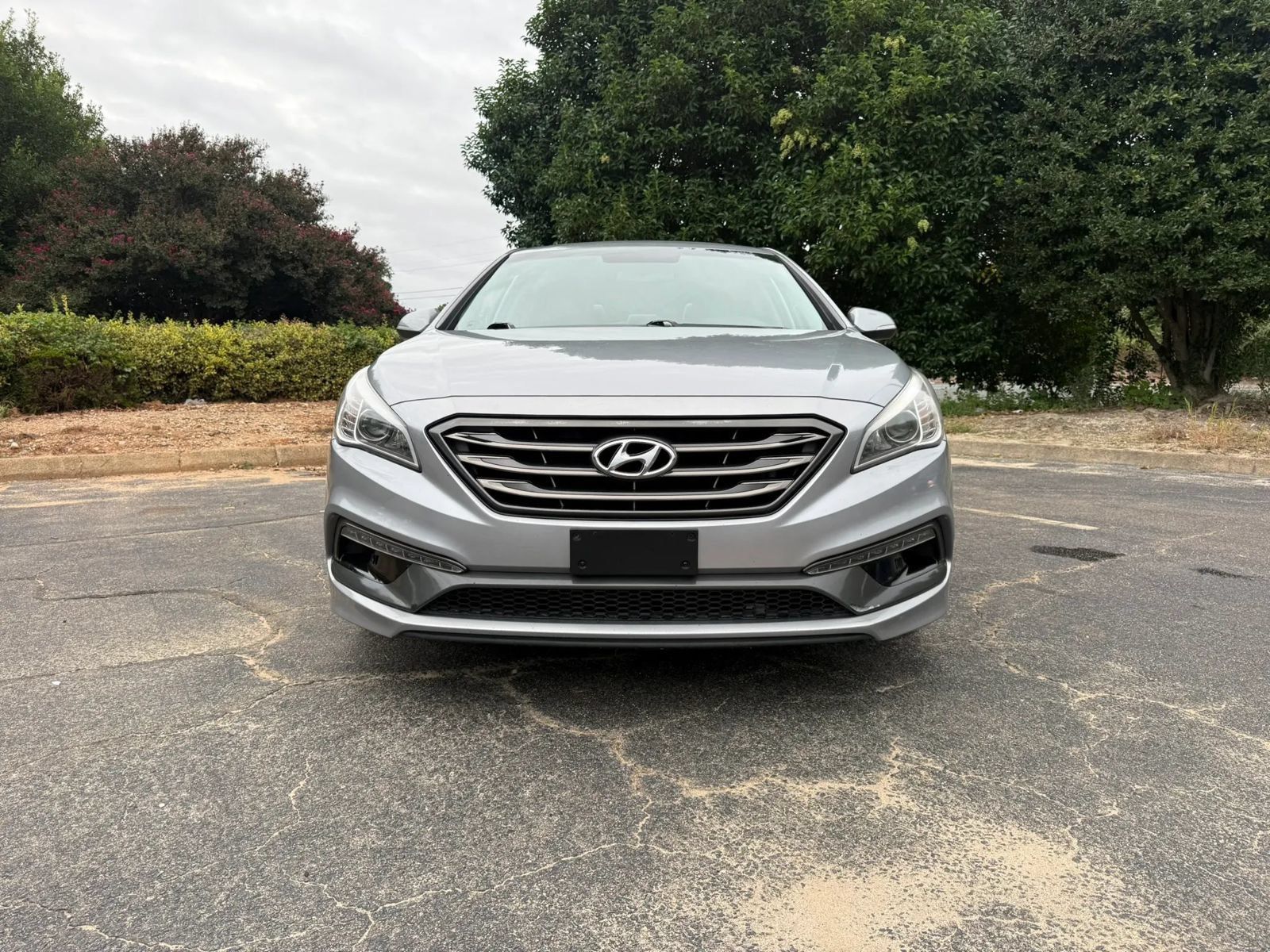 Used 2017 Hyundai Sonata Sport w/ Value Edition Package 02 FWD image 3