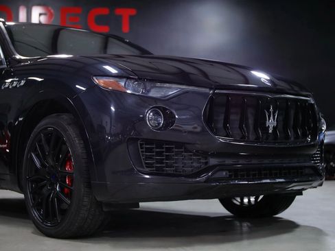 Used 2018 Maserati Levante S GranSport image 2