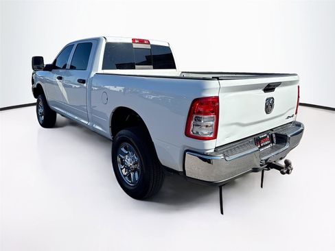 Used 2024 RAM 2500 Tradesman w/ Chrome Appearance Group image 5