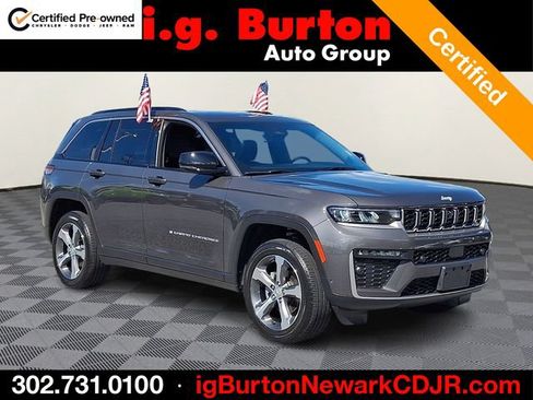 Used 2026 Jeep Grand Cherokee Limited w/ Luxury Tech Group II AWD/4WD image 1