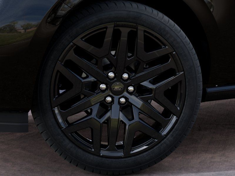 New 2027 Ford Expedition Platinum w/ Stealth Performance Package AWD/4WD image 19