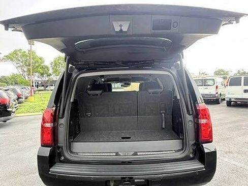 Used 2018 Chevrolet Tahoe LT RWD image 16