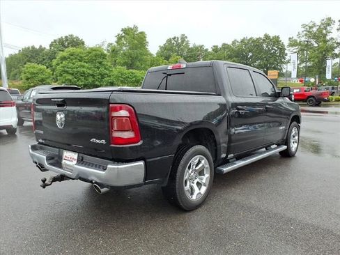 Used 2022 RAM 1500 Big Horn AWD/4WD image 4