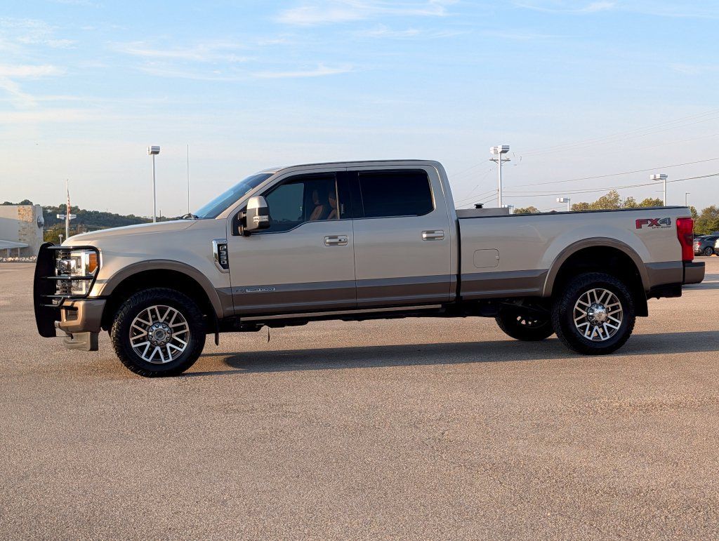 Certified 2018 Ford F350 King Ranch w/ King Ranch Ultimate Package AWD/4WD image 5
