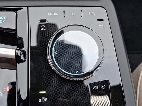 New 2026 BMW iX xDrive45 image 16