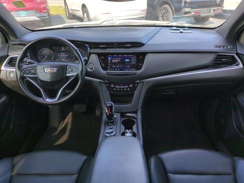 Used 2024 Cadillac XT6 Luxury AWD/4WD image 15