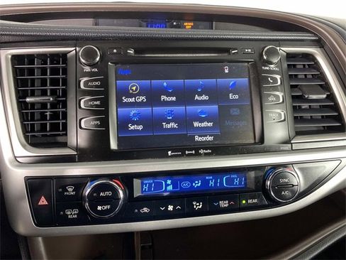 Used 2018 Toyota Highlander Plus image 21