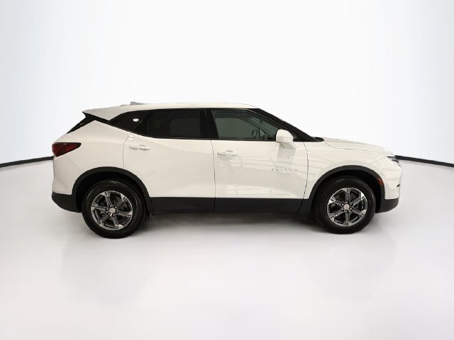 Certified 2024 Chevrolet Blazer LT w/ Driver Confidence Package FWD image 8