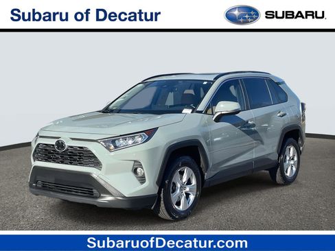 Used 2019 Toyota RAV4 XLE image 1