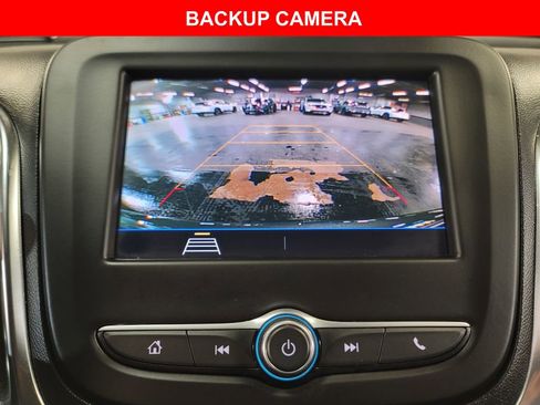 Used 2021 Chevrolet Equinox LT image 15