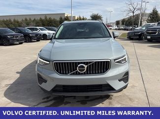Certified 2025 Volvo XC40 B5 Core video 2