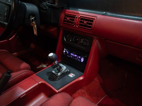 Used 1990 Ford Mustang GT RWD image 23