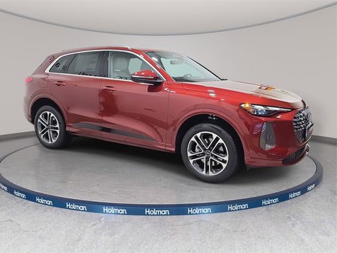 New 2025 Audi Q5 2.0T Premium image 4