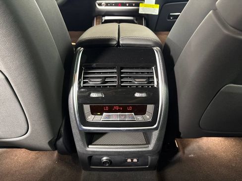 New 2026 BMW X5 xDrive40i w/ M Sport Package AWD/4WD image 33