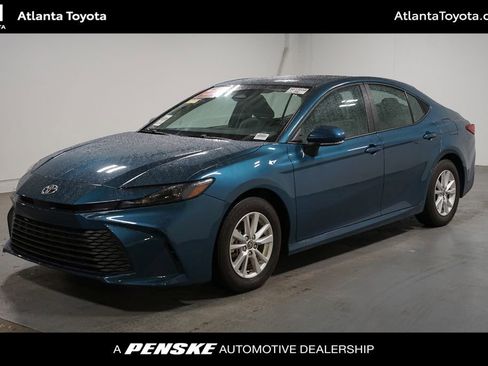 Used 2025 Toyota Camry LE FWD image 1