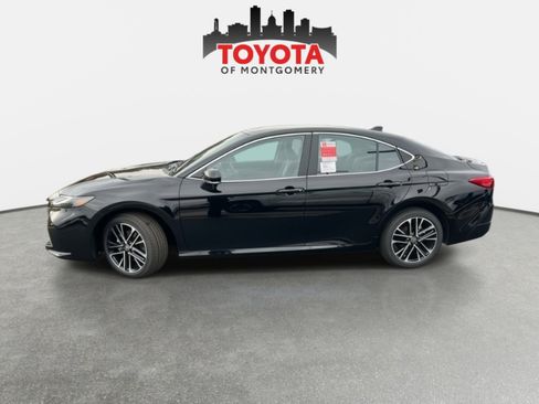 New 2026 Toyota Camry XLE AWD/4WD image 3
