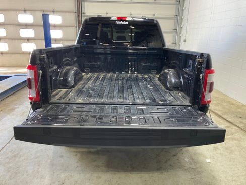 Used 2021 Ford F150 Lariat image 17