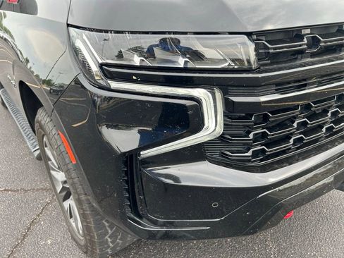 Used 2023 Chevrolet Tahoe Z71 AWD/4WD image 3
