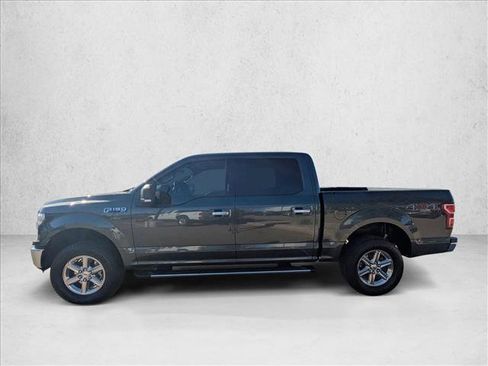 Used 2018 Ford F150 XLT w/ Equipment Group 302A Luxury AWD/4WD image 9