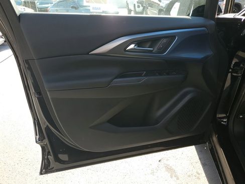 New 2026 Chevrolet Equinox EV LT image 19