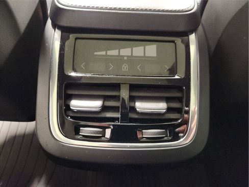 Used 2018 Volvo XC90 T6 Inscription w/ Convenience Package AWD/4WD image 22
