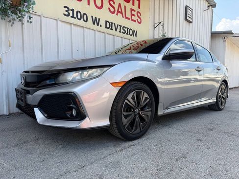 Used 2018 Honda Civic EX image 8