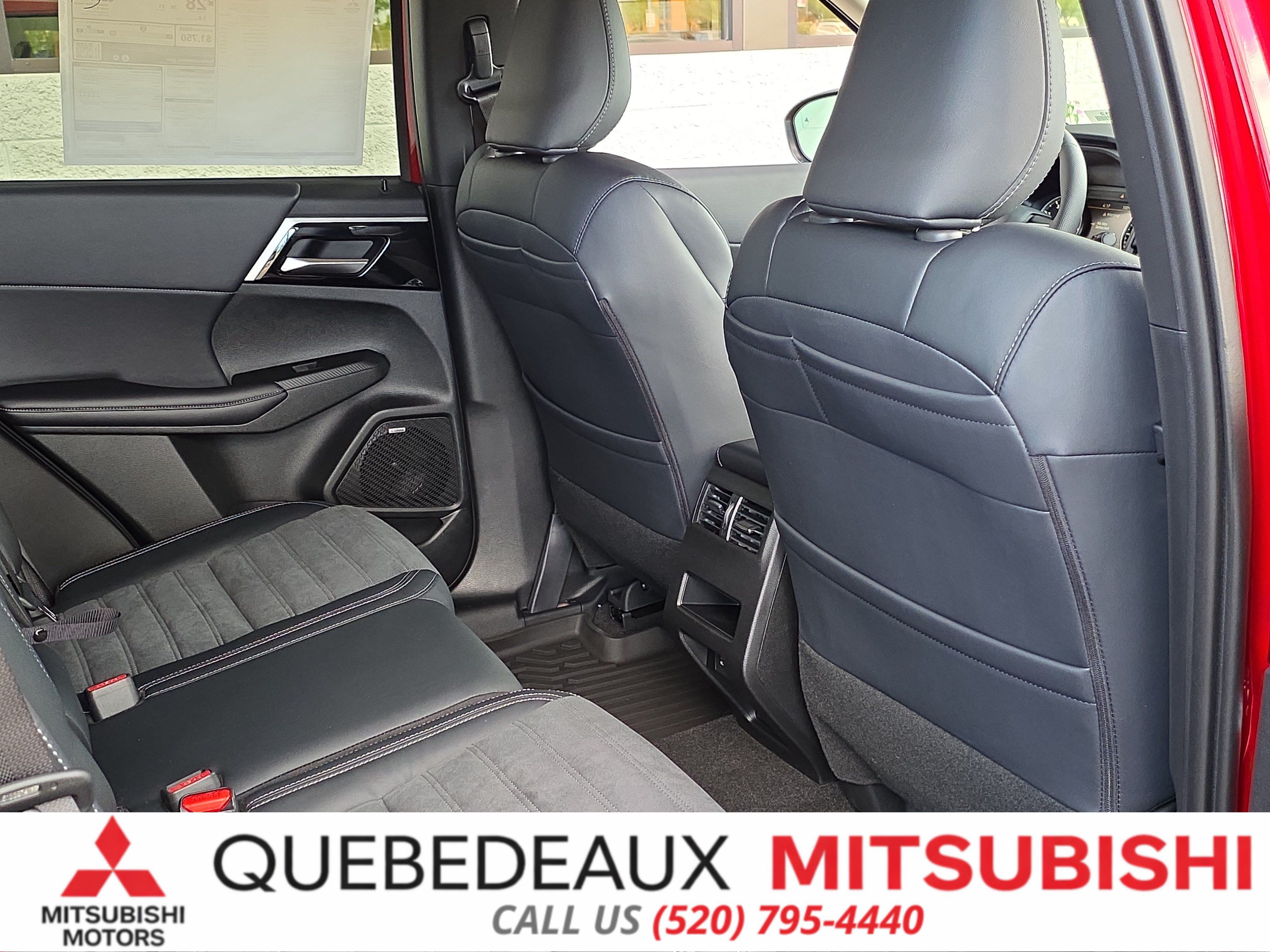 New 2026 Mitsubishi Outlander SE FWD image 30