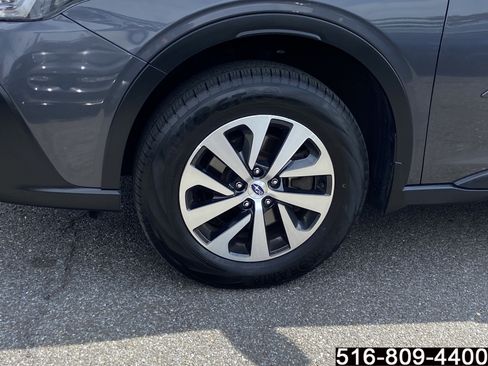 Used 2022 Subaru Outback Premium image 11