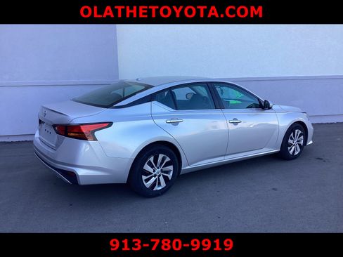 Used 2020 Nissan Altima 2.5 S image 3